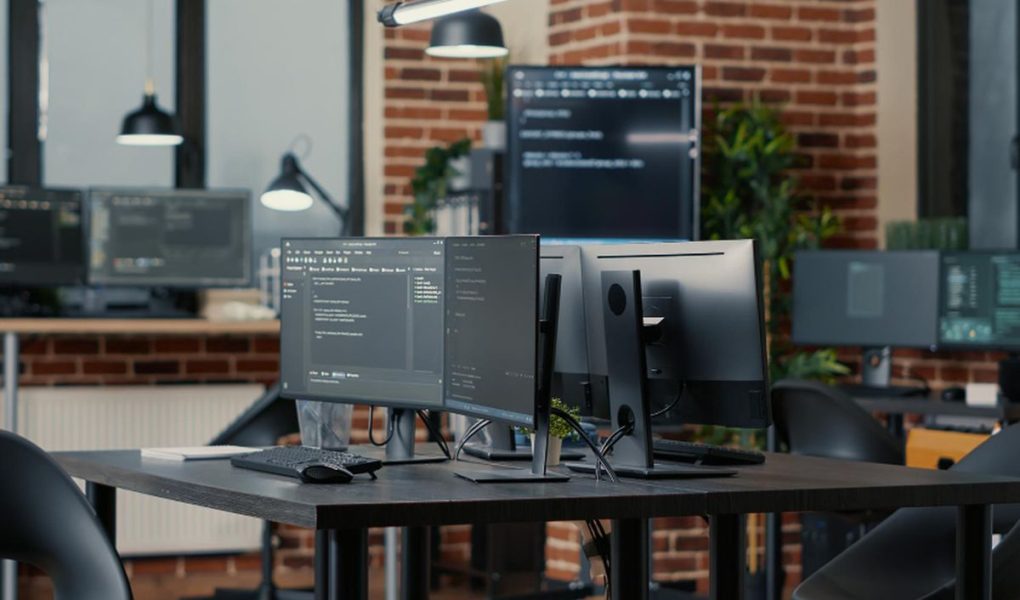 Superkomputer di Kantor Belakang? Cara 'Quantum-Classical' Bikin UMKM Jakarta Tak Lagi Stres Urusan Stok